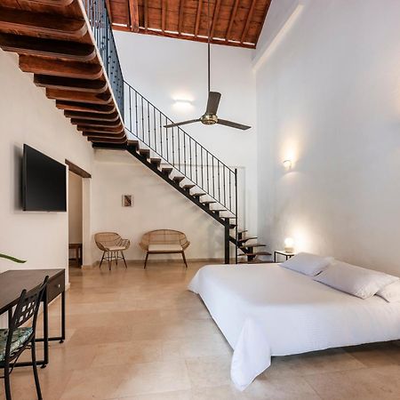 Karakali Boutique Hotel Момпос Екстериор снимка