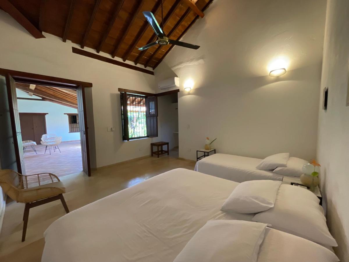 Karakali Boutique Hotel Момпос Екстериор снимка