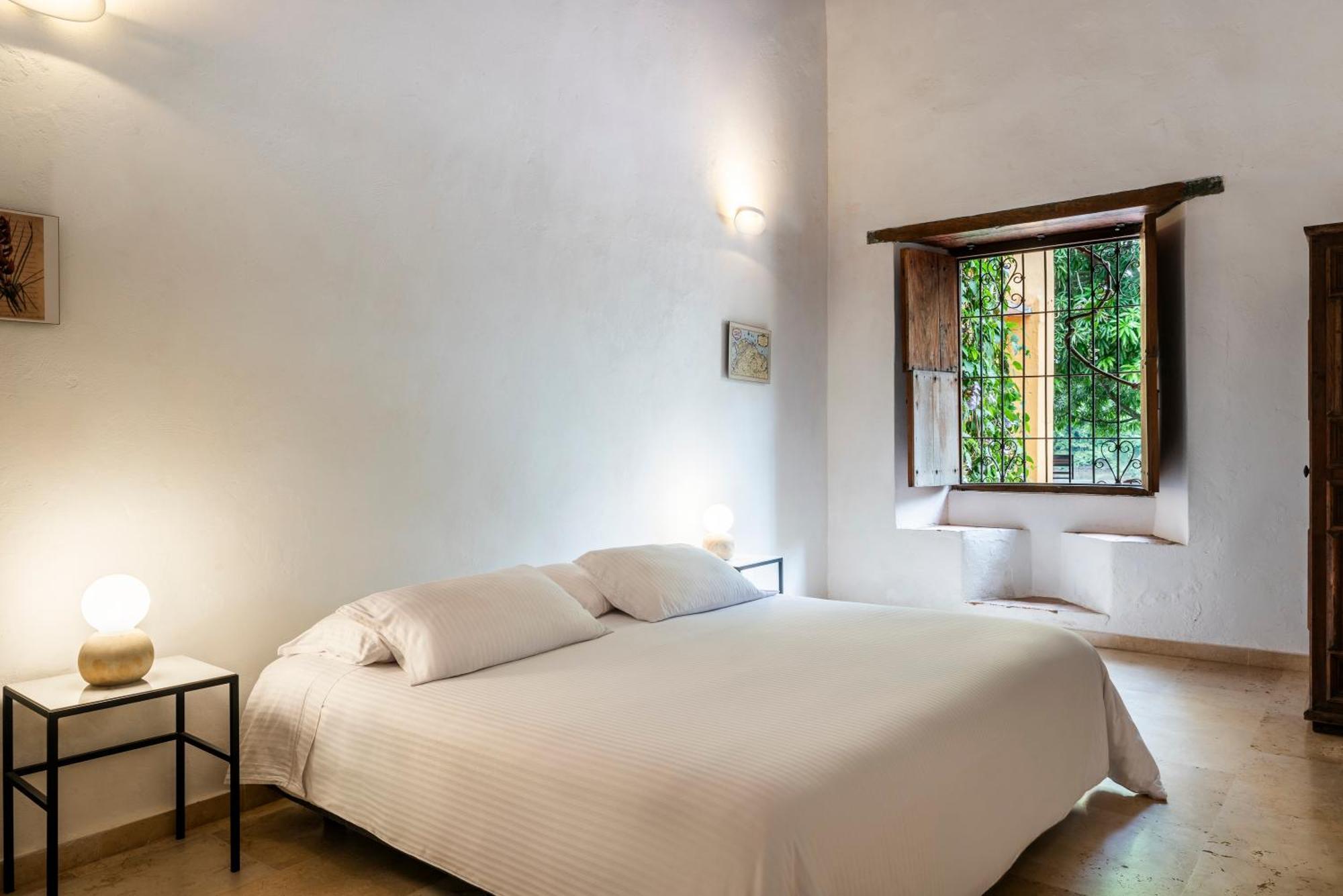 Karakali Boutique Hotel Момпос Екстериор снимка